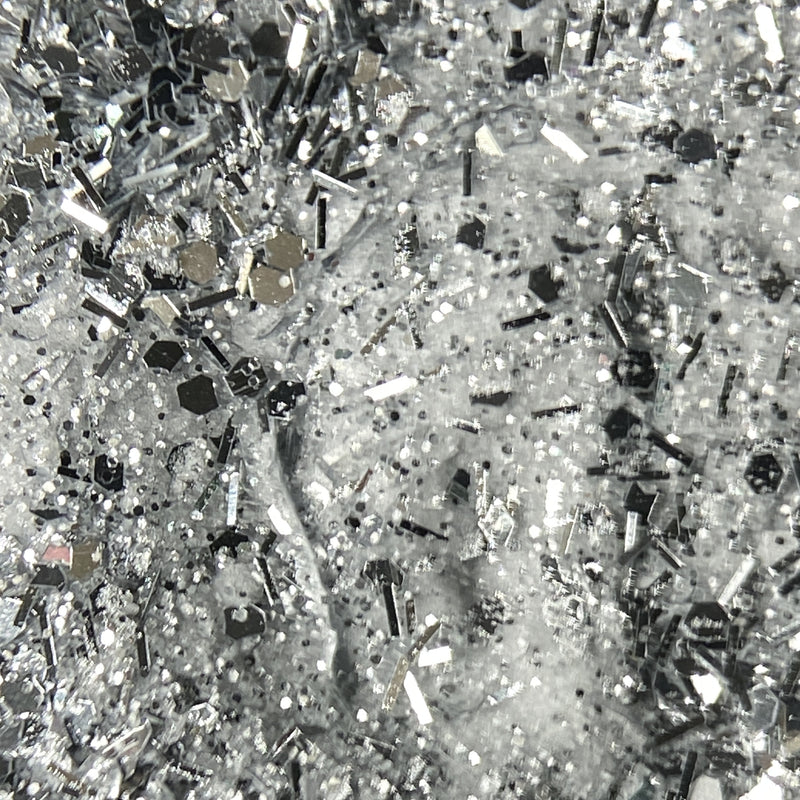 NAGAIA Dazzling Silver dip powder — gray chunky glitter nail color swatch