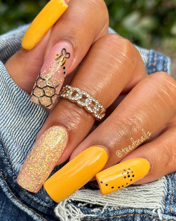 @nailsbymaria