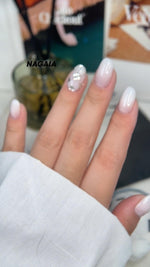 NAGAIA nail inspo