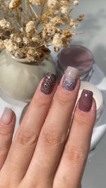 NAGAIA nail inspo