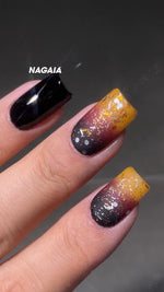 NAGAIA nail inspo
