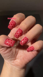 NAGAIA nail inspo