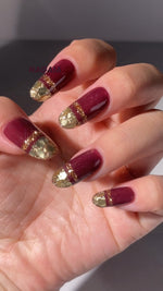 NAGAIA nail inspo