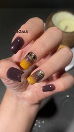 NAGAIA nail inspo