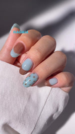 NAGAIA nail inspo